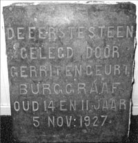 mei-De-eerste-steen