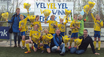 apr MO11 1 kampioen